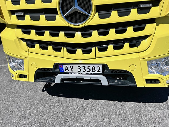 Mercedes-Benz Arocs Müller 8 of 26