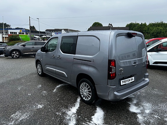 Toyota Proace City 3 of 5