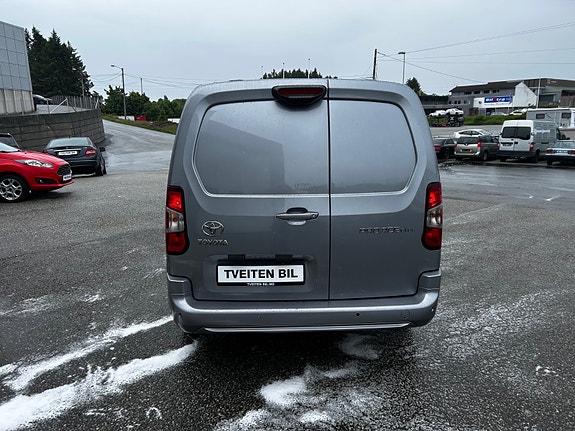 Toyota Proace City 4 of 5
