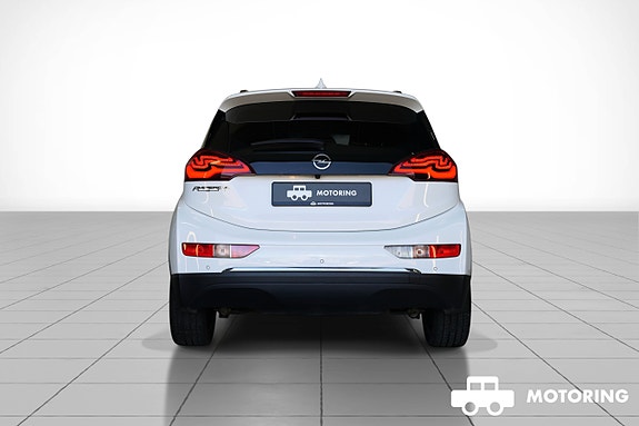 Opel Ampera 4 of 5
