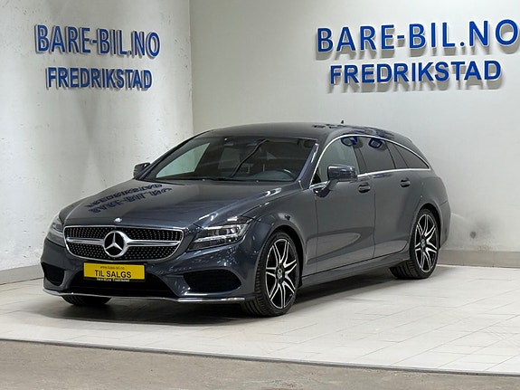 Mercedes-Benz CLS220 2 of 5