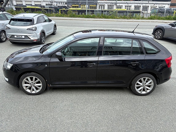 Skoda Rapid 5 of 5