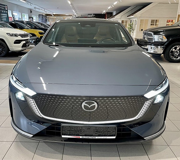 Mazda 6e 3 of 5