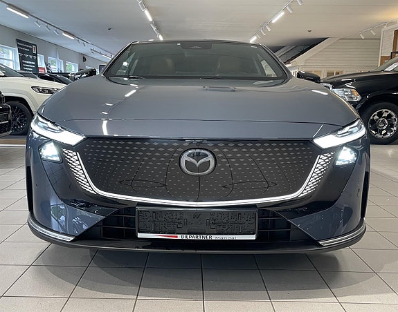 Mazda 6e 2 of 5