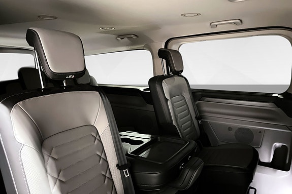 Ford Transit Custom 17 of 22