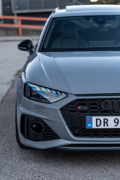 Audi RS4 19 of 30