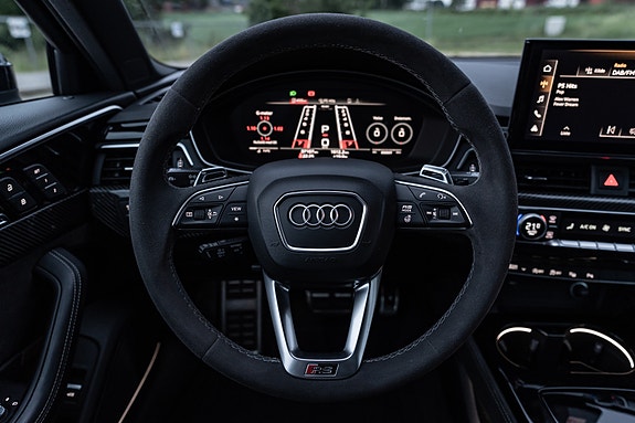 Audi RS4 29 of 30