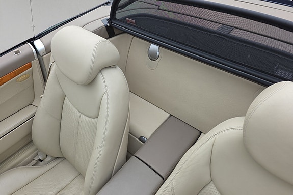 Mercedes-Benz SL500 29 of 30