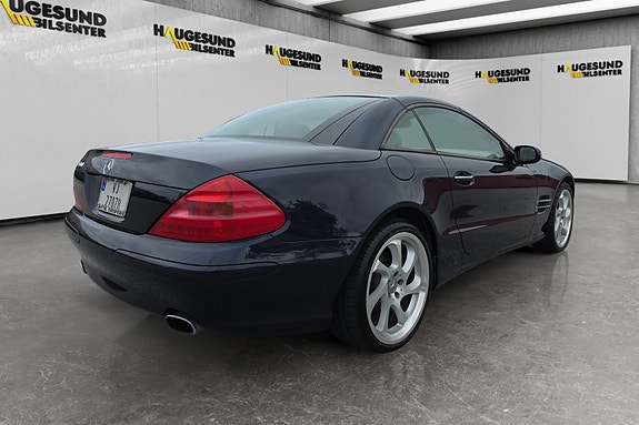 Mercedes-Benz SL500 8 of 30