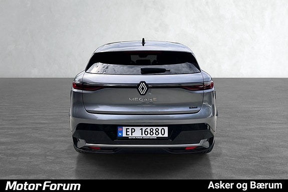 Renault Megane E-Tech 6 of 17