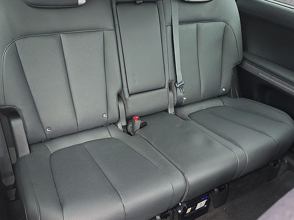 Hyundai Ioniq 5 18 of 23