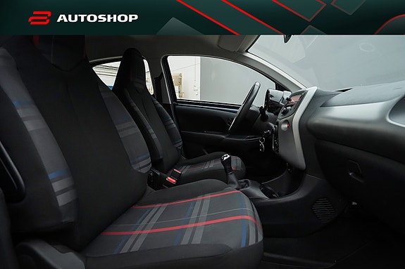 Peugeot 108 17 of 23