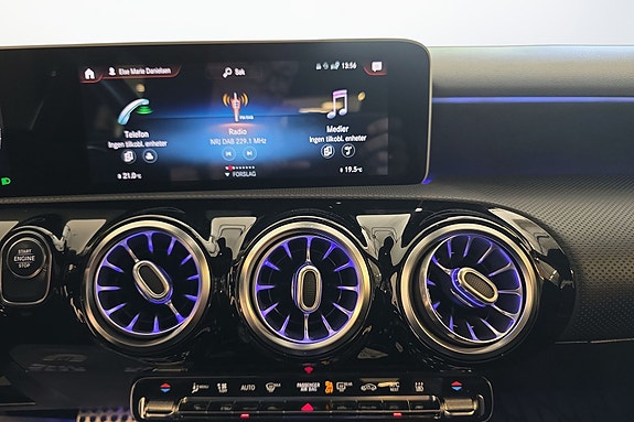 Mercedes-Benz A250 e 15 of 22