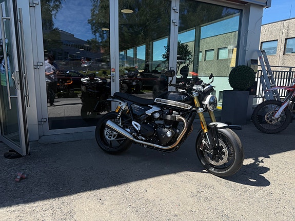 Triumph Triumph Speed Twin 1200 RS – 1200cc | Brembo | Klassisk Roadster | 11 of 18