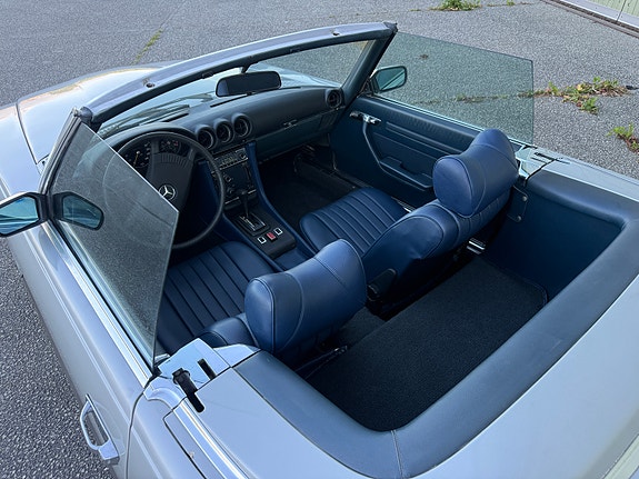 Mercedes-Benz 450 SL 11 of 29