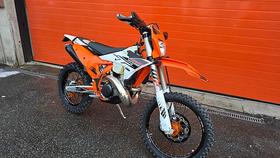 KTM 300 EXC HARDENDURO 2 of 5