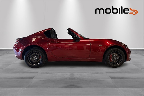 Mazda MX-5 2 of 5