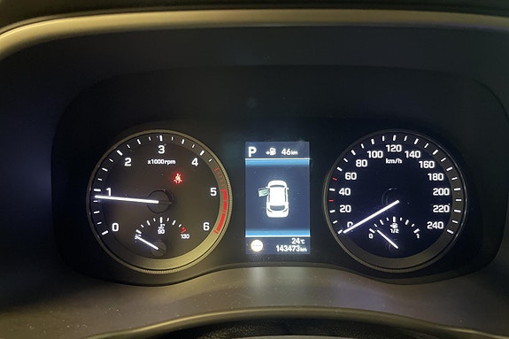 Hyundai Tucson 10 of 28