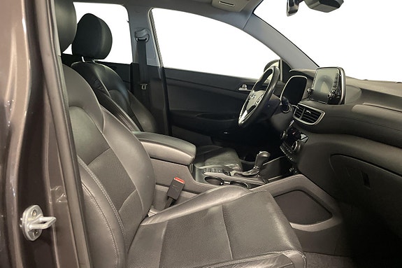 Hyundai Tucson 23 of 28