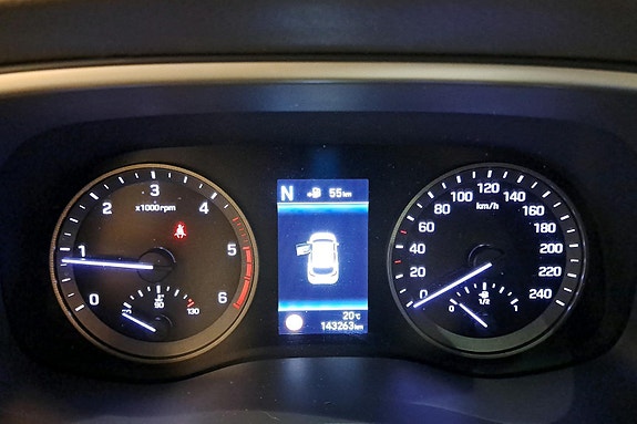 Hyundai Tucson 28 of 28