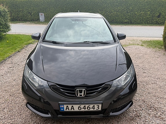 Honda Civic 2 of 5