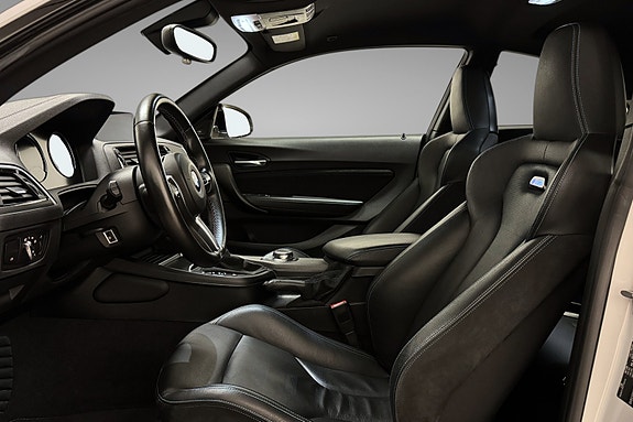 BMW M2 10 of 25