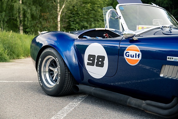 AC Cobra 8 of 30