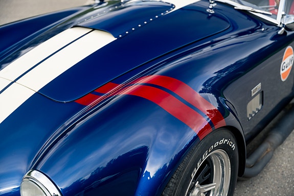AC Cobra 16 of 30