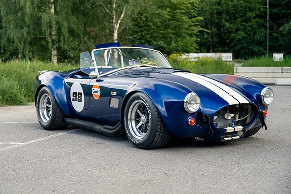 AC Cobra 7 of 30