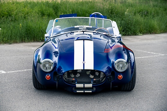AC Cobra 3 of 30