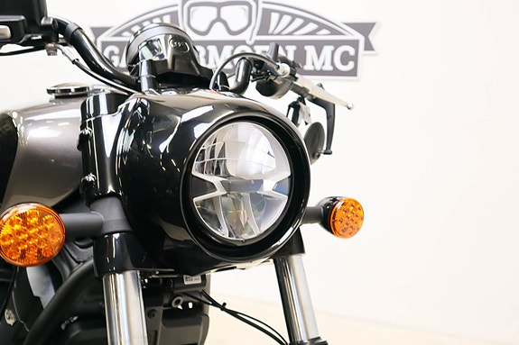 INDIAN Scout Bobber 24 of 30