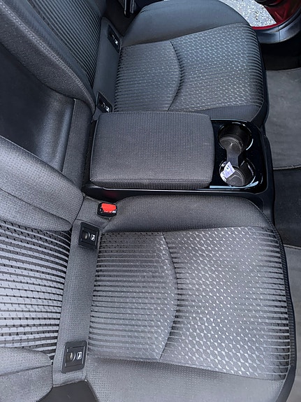 Toyota Prius Plug-in Hybrid 14 of 22
