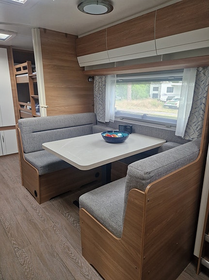 Hobby 545 Kmf De Luxe 6 of 10