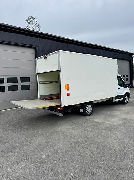 Ford Transit 4 of 5