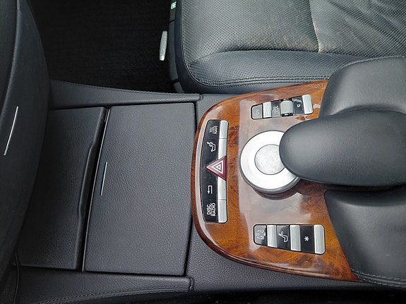 Mercedes-Benz S350 14 of 24