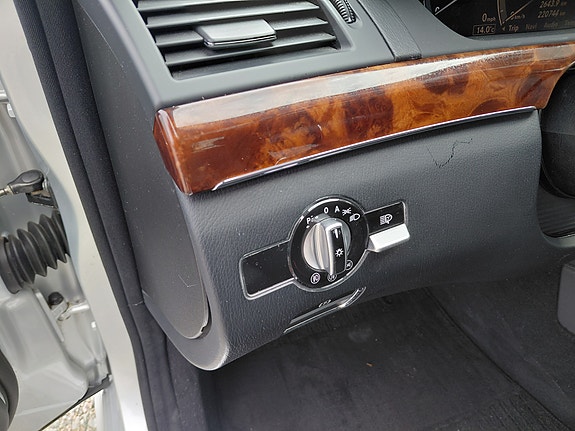 Mercedes-Benz S350 13 of 24
