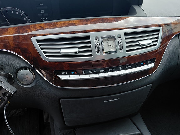 Mercedes-Benz S350 15 of 24