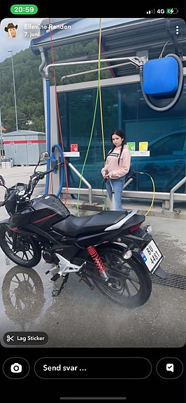 Honda CB 125F 2 of 16