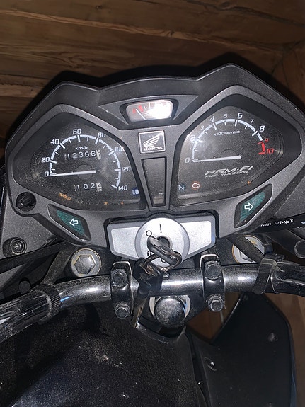 Honda CB 125F 13 of 16