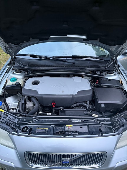 Volvo V70 6 of 18
