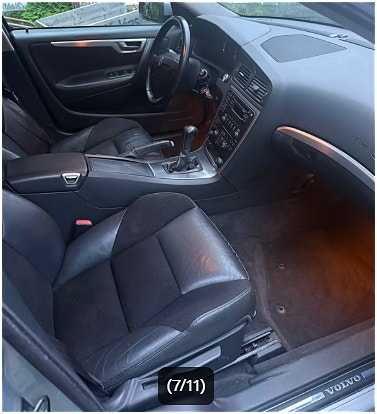 Volvo V70 7 of 18