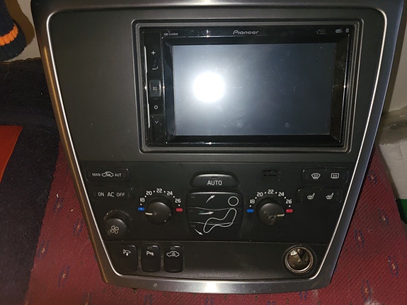 Volvo V70 16 of 18