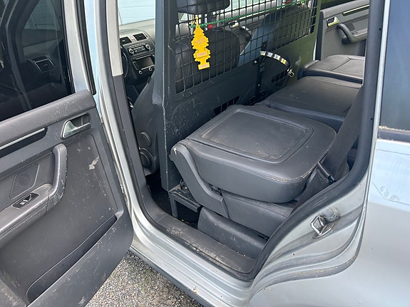 Volkswagen Touran 17 of 24