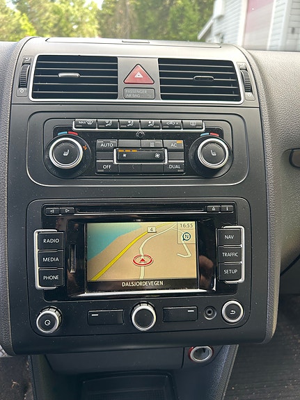 Volkswagen Touran 22 of 24