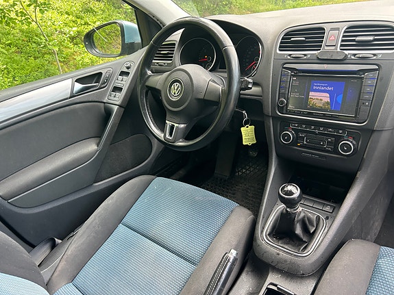 Volkswagen Golf VI 8 of 25