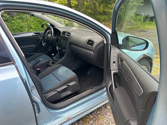 Volkswagen Golf VI 7 of 25