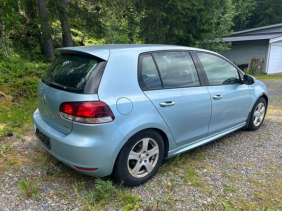 Volkswagen Golf VI 2 of 25
