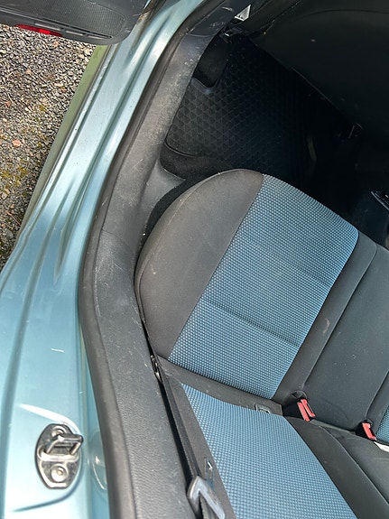 Volkswagen Golf VI 25 of 25