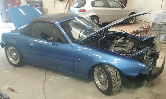 Mazda MX-5 18 of 22
