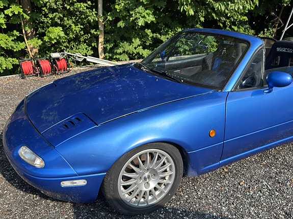 Mazda MX-5 15 of 22